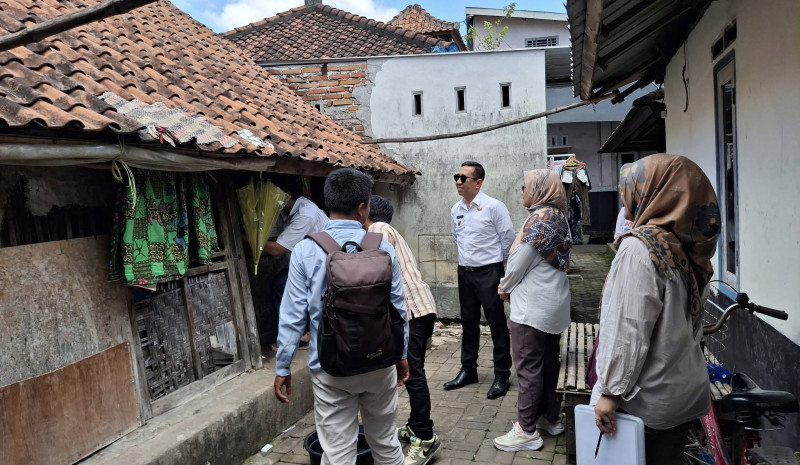 Tim Itjen Kementerian PUPR Kunjungi Desa Beleka Tinjau Calon Penerima BSPS