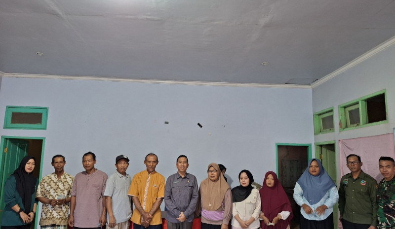 Pemerintah Desa Beleke Salurkan Insentif Kepada Ketua RT Dan Kader Posyandu Untuk Periode April