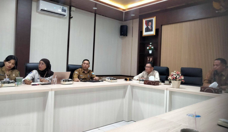 Ketua Forum Kepala Desa Kecamatan Gerung Hadiri Undangan Pembahasan Rancangan Peraturan Bupati