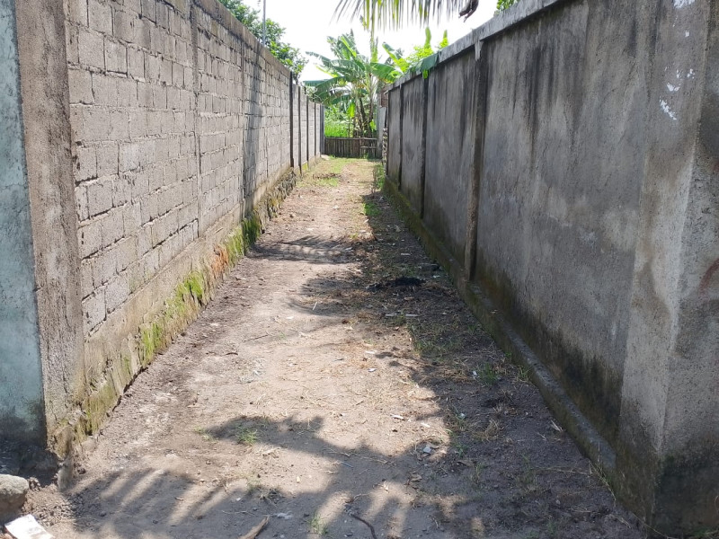 Pembangunan Jalan Beton di Dusun Beleka